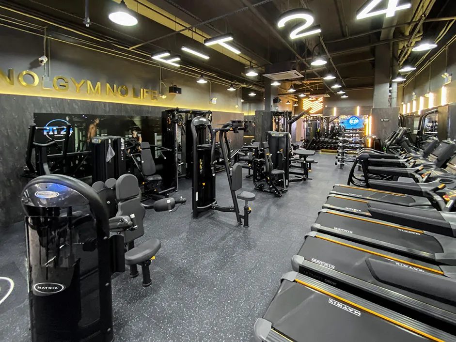 FIT24 interior photo 1