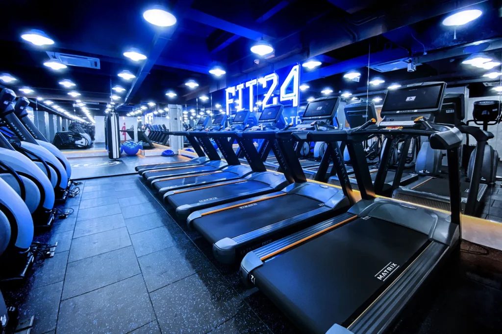 FIT24 interior photo 2