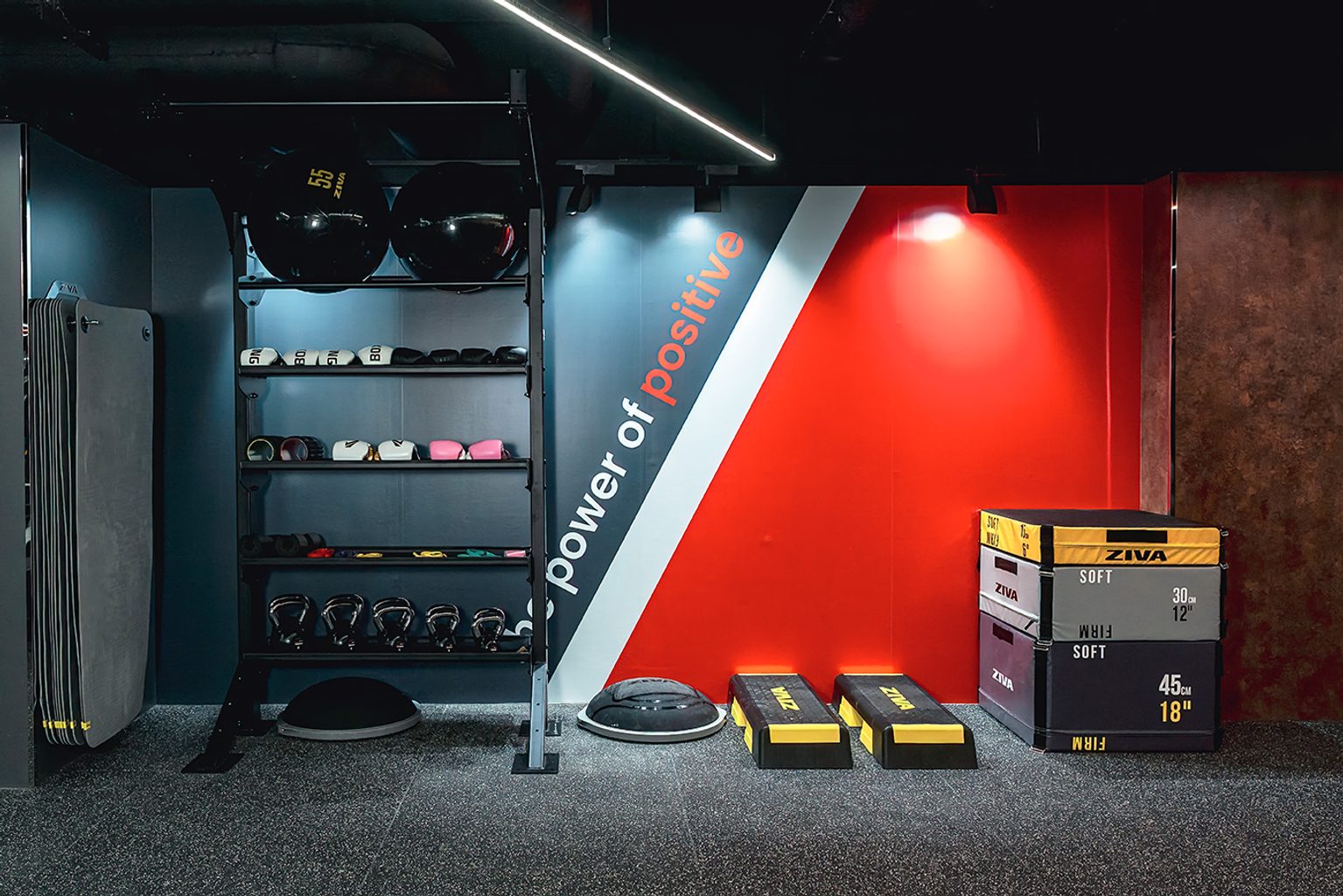 Snap Fitness interior photo 4